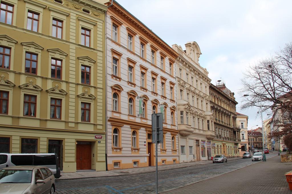 Residence Kostnicke Square プラハ エクステリア 写真
