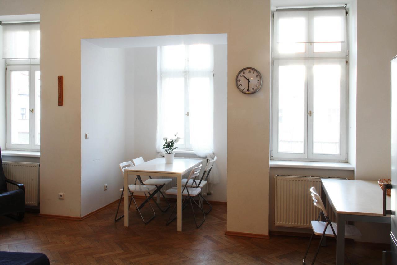 Residence Kostnicke Square プラハ エクステリア 写真