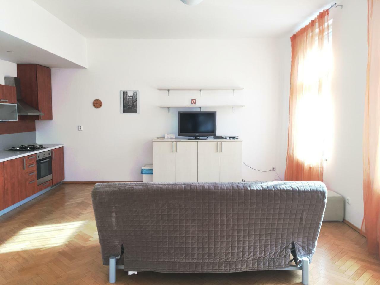 Residence Kostnicke Square プラハ エクステリア 写真